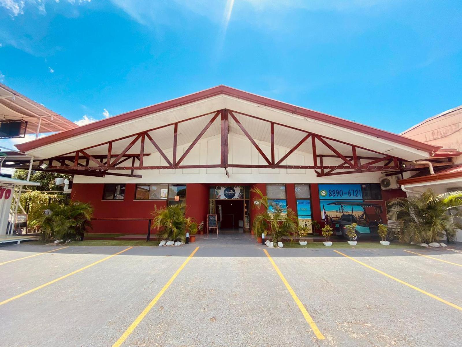 Hotel Adventure Lodge Jacó Eksteriør billede